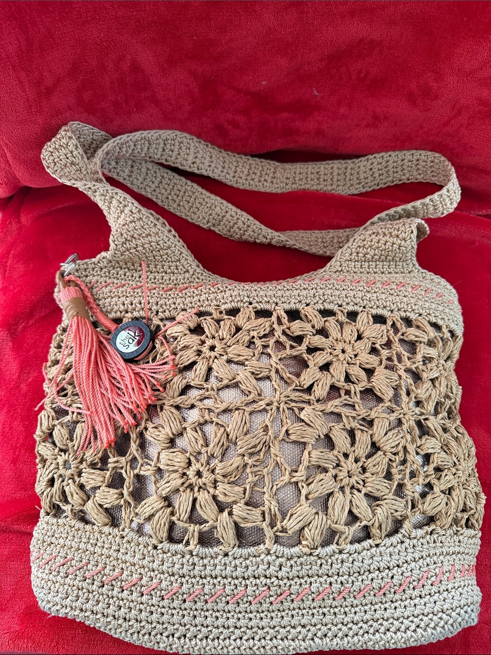 Beige Crochet Shoulder Bag with Coral Tassel Accent